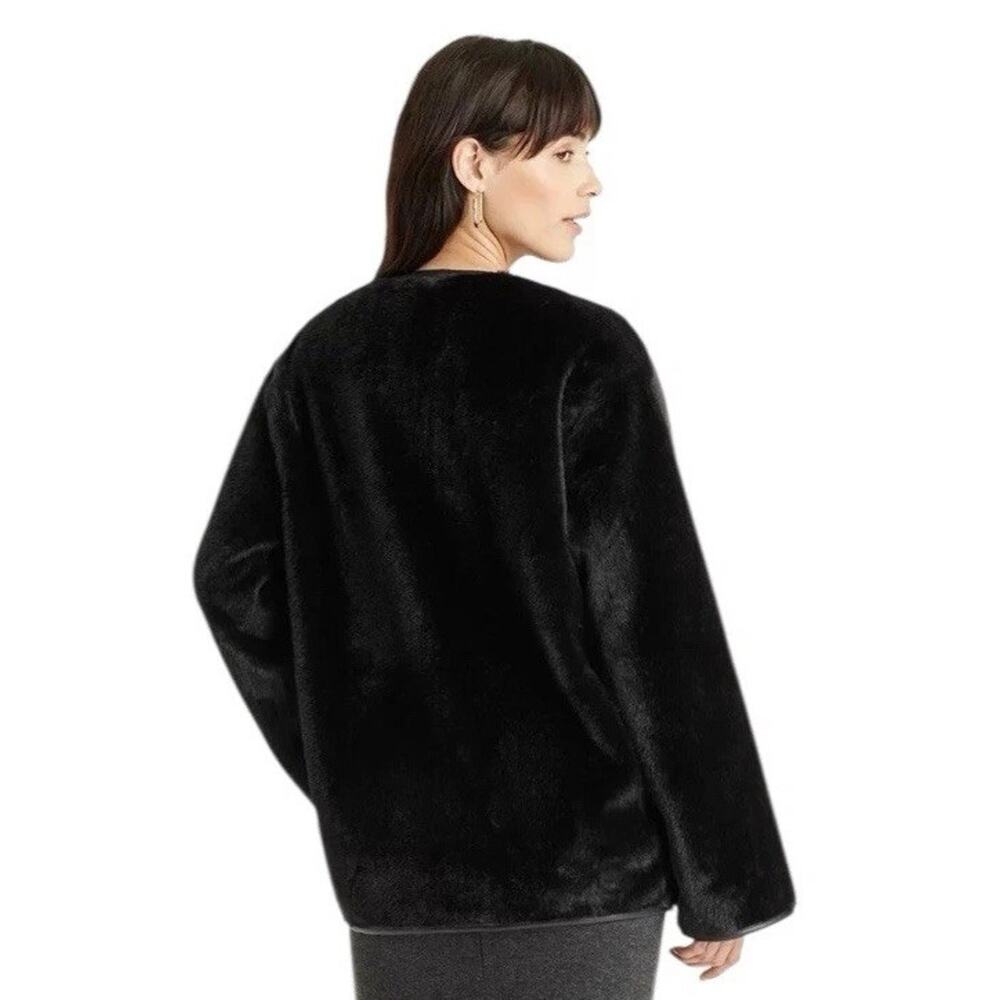 Universal Thread Women's Faux Fur Black Coat Size XL - Picture 2 of 9